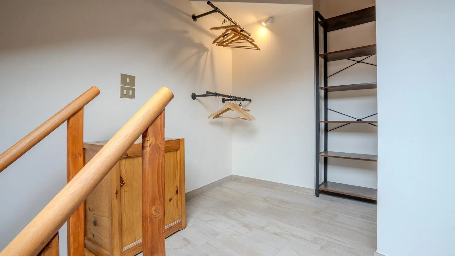 Caseospitali - Casa Acqua E Cielo, Nido Sul Naviglio Martesana Милан Италия